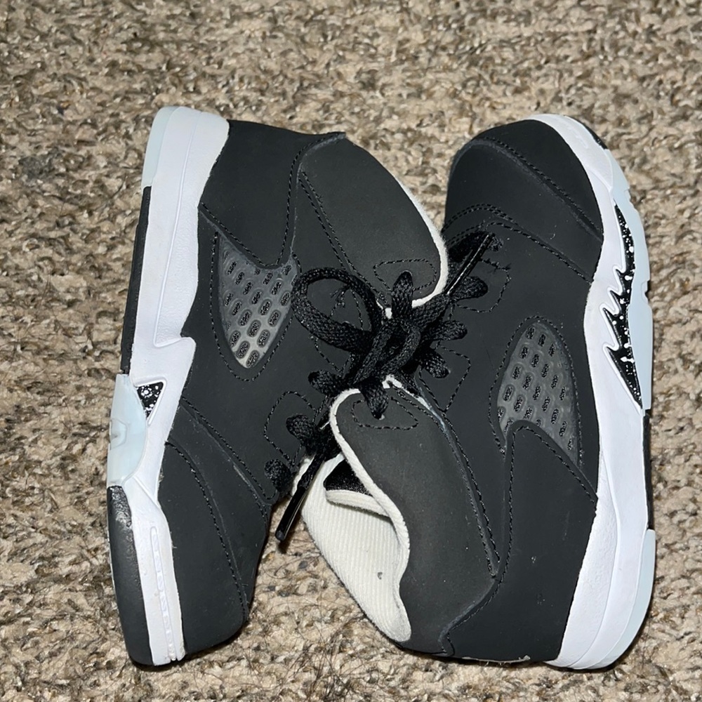 Jordan retro 5s
